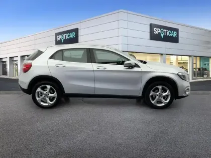 Photo 5 Mercedes GLA  180 7-G DCT Sensation