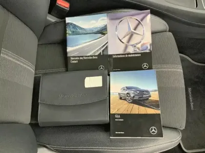 Photo 15 Mercedes GLA  180 7-G DCT Sensation