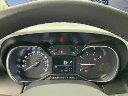 Photo 20 Citroën C3 Aircross  PureTech 110 S&S EAT6 Shine