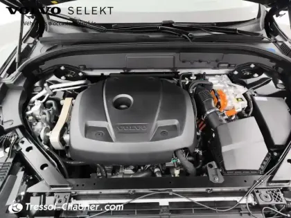 Photo 6 Volvo Xc60  T6 Recharge AWD 253 ch + 145 ch Geartronic 8 Ultimate Style Dark