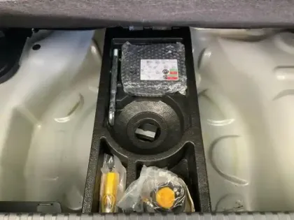 Photo 26 Citroën C3 Aircross  BlueHDi 120 S&S EAT6 Shine Pack