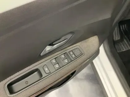 Photo 19 Dacia Sandero  ECO-G 100 - 22 Stepway Confort