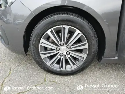 Photo 14 Peugeot 308  PureTech 130ch S&S EAT8 Allure