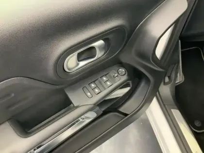 Photo 19 Citroën C5 aircross  Hybride Rechargeable 225 e-EAT8 Shine Pack