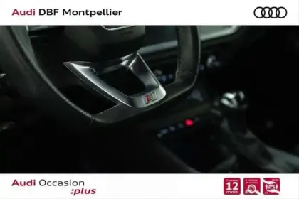 Photo 3 Audi Q3 35 TDI 150 ch S tronic 7 S line
