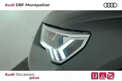 Photo 7 Audi Q3 35 TDI 150 ch S tronic 7 S line