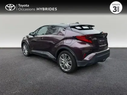 Photo 1 Toyota C-HR  122h Distinctive 2WD E-CVT MY22