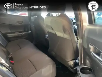 Photo 6 Toyota C-HR  122h Design 2WD E-CVT RC18