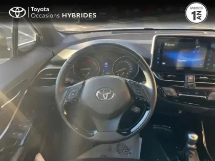 Photo 8 Toyota C-HR  122h Design 2WD E-CVT RC18