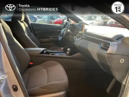 Photo 5 Toyota C-HR  122h Design 2WD E-CVT RC18