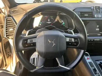 Photo 5 DS DS 7  Crossback E-TENSE 4x4 300ch Louvre
