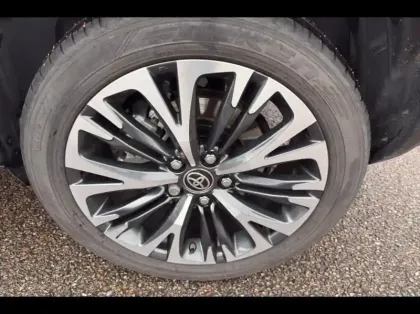 Photo 11 Toyota Yaris  Cross 116h Collection MY22