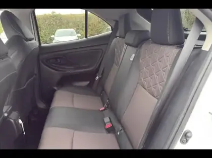 Photo 10 Toyota Yaris  Cross 116h Collection MY22