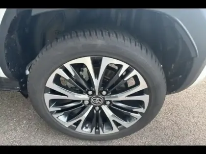 Photo 12 Toyota Yaris  Cross 130h Collection 2WD MC24