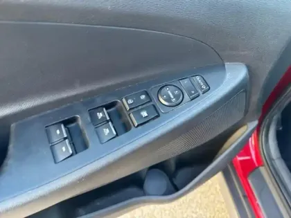 Photo 11 Hyundai Tucson  1.6 CRDI 136ch Premium