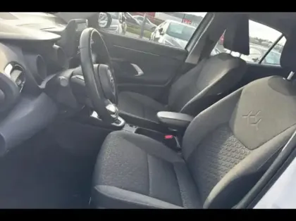 Photo 9 Toyota Yaris  Cross 116h Dynamic MY22