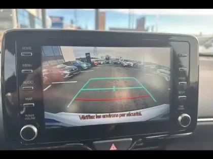 Photo 13 Toyota Yaris  Cross 116h Dynamic MY22