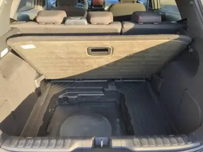 Photo 9 Ford Puma  1.0 Flexifuel 125ch S&S mHEV ST-Line Design 3