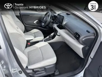 Photo 5 Toyota Yaris  116h Iconic 5p MY22