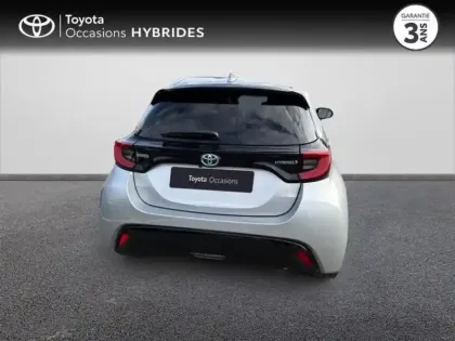 Photo 3 Toyota Yaris  116h Iconic 5p MY22