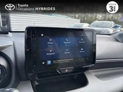 Photo 14 Toyota Yaris  116h Iconic 5p MY22