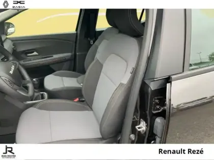 Photo 3 Dacia Sandero  1.0 ECO-G 100ch Stepway Extreme + -24