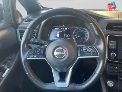 Photo 11 Nissan Leaf  150ch 40kWh Tekna 22