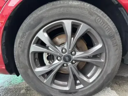 Photo 8 Ford Kuga  2.5 Duratec 190 ch FHEV E85 ST-Line X BVA