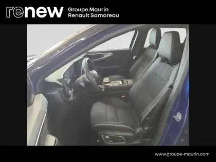 Photo 9 Renault Austral  1.2 E-Tech full hybrid 200ch Iconic- 24