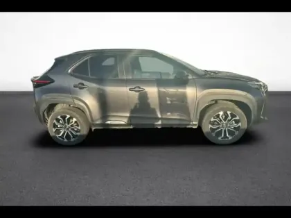 Photo 6 Toyota Yaris  Cross 130h Design Pack Cargo RAC AWD-i