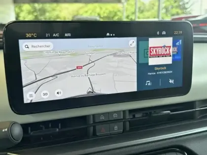 Photo 12 Fiat 600  1.2 Hybrid 100ch La Prima DCT6