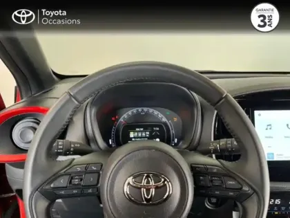 Photo 12 Toyota Aygo  X 1.0 VVT-i 72ch Design S-CVT MY24