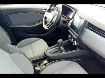 Photo 14 Renault Clio  1.6 E-Tech 145ch full hybrid Techno - 24