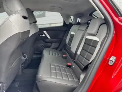 Photo 9 Citroën C4  1.2 Hybride 145ch S&S MAX Automatique