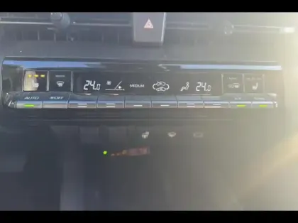 Photo 13 Toyota C-HR  200 COLLECTION RAC NG 2WD