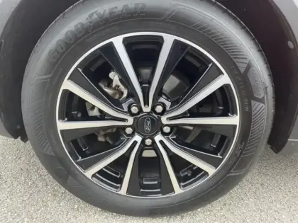 Photo 8 Ford Puma  1.0 Flexifuel 125ch S&S mHEV Titanium