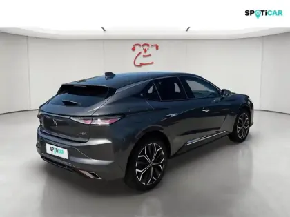 Photo 21 DS DS 4  E-TENSE 225ch Performance Line +