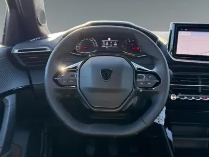 Photo 11 Peugeot 2008  100 Style GPS CAMERA