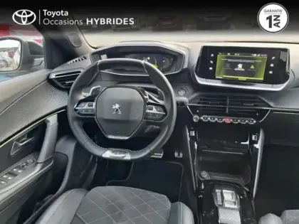 Photo 8 Peugeot 2008  1.5 BlueHDi 130ch S&S GT EAT8