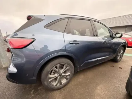 Photo 3 Ford Kuga  2.5 Duratec 190 ch FHEV ST-Line BVA i-AWD