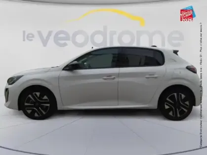 Photo 23 Peugeot 208  1.2 100ch S/S Allure Radar AV/AR Carplay