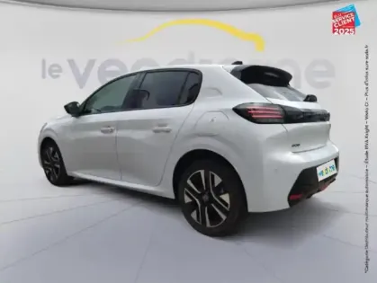 Photo 7 Peugeot 208  1.2 100ch S/S Allure Radar AV/AR Carplay