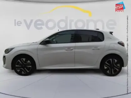 Photo 8 Peugeot 208  1.2 100ch S/S Allure Radar AV/AR Carplay