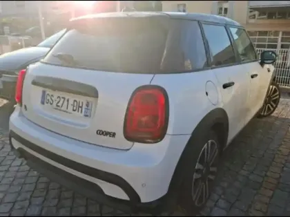 Photo 1 Mini Mini  5 Portes Cooper 136ch Edition Premium Plus BVA7
