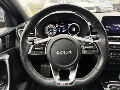 Photo 28 Kia Ceed  1.5 T-GDI 160ch GT Line Premium DCT7