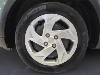 Photo 9 Hyundai Bayon  1.2 84ch Initia