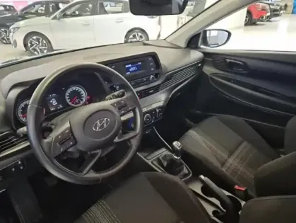 Photo 44 Hyundai Bayon  1.2 84ch Initia