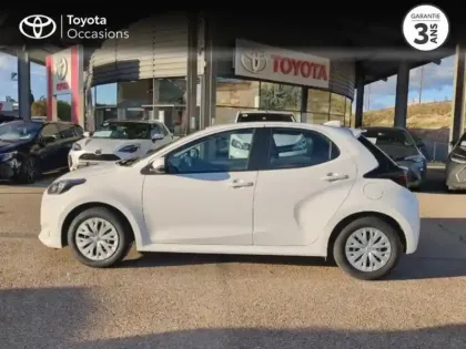 Photo 2 Toyota Yaris  70 VVT-i Dynamic 5p MY22