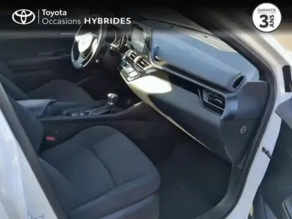 Photo 5 Toyota C-HR  122h Dynamic 2WD E-CVT