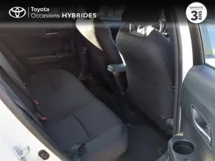 Photo 6 Toyota C-HR  122h Dynamic 2WD E-CVT